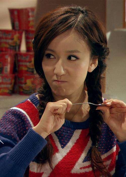 原创爱情公寓5定档众主演试镜视频曝光陈赫青涩娄艺潇逆生长