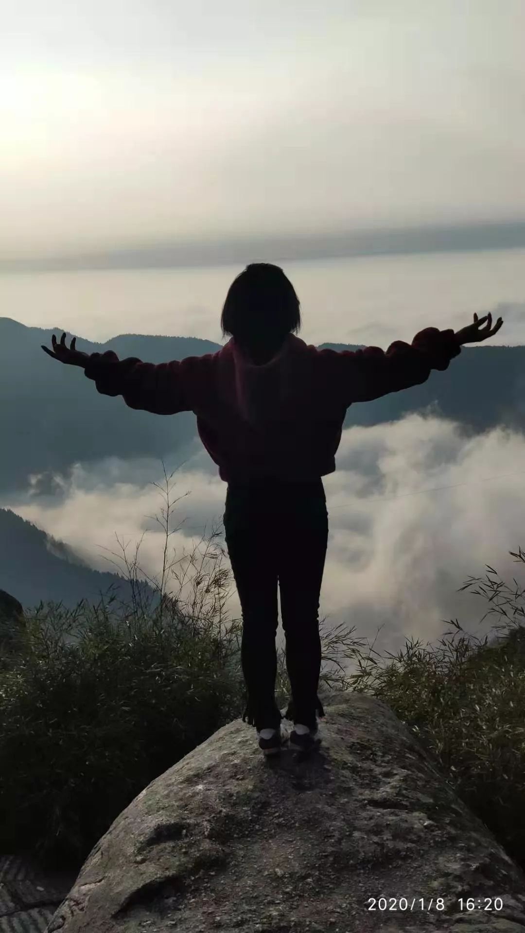 缆车或坐车风景指数★活动强度★包括来回包车费用,山顶