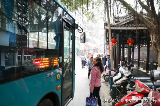 资讯三江新增26台新能源公交车带您轻松玩转大侗寨