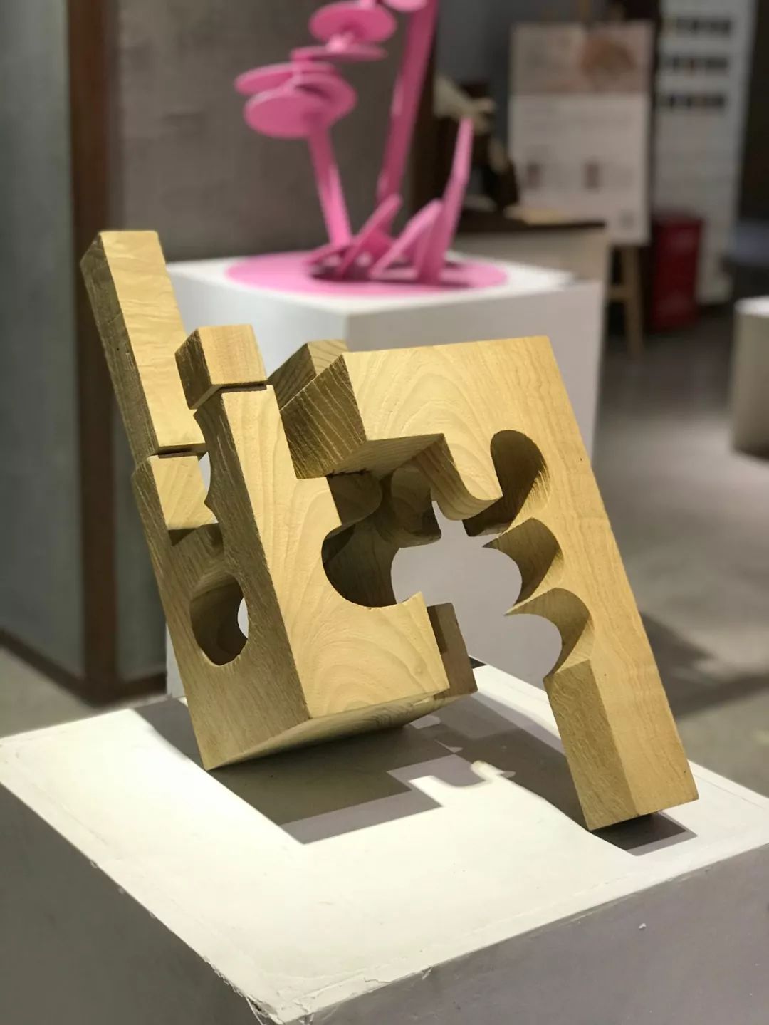 艺起有型承启抽象雕塑艺术展