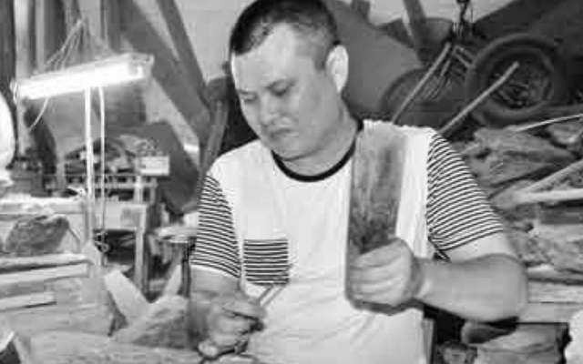 1946年出生的黄庭利,二十三岁去往黑龙江工作,结果