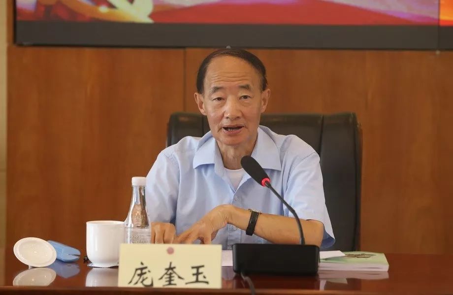 我感受到了海淀法院对陪审员的重视,感受到了戴国主