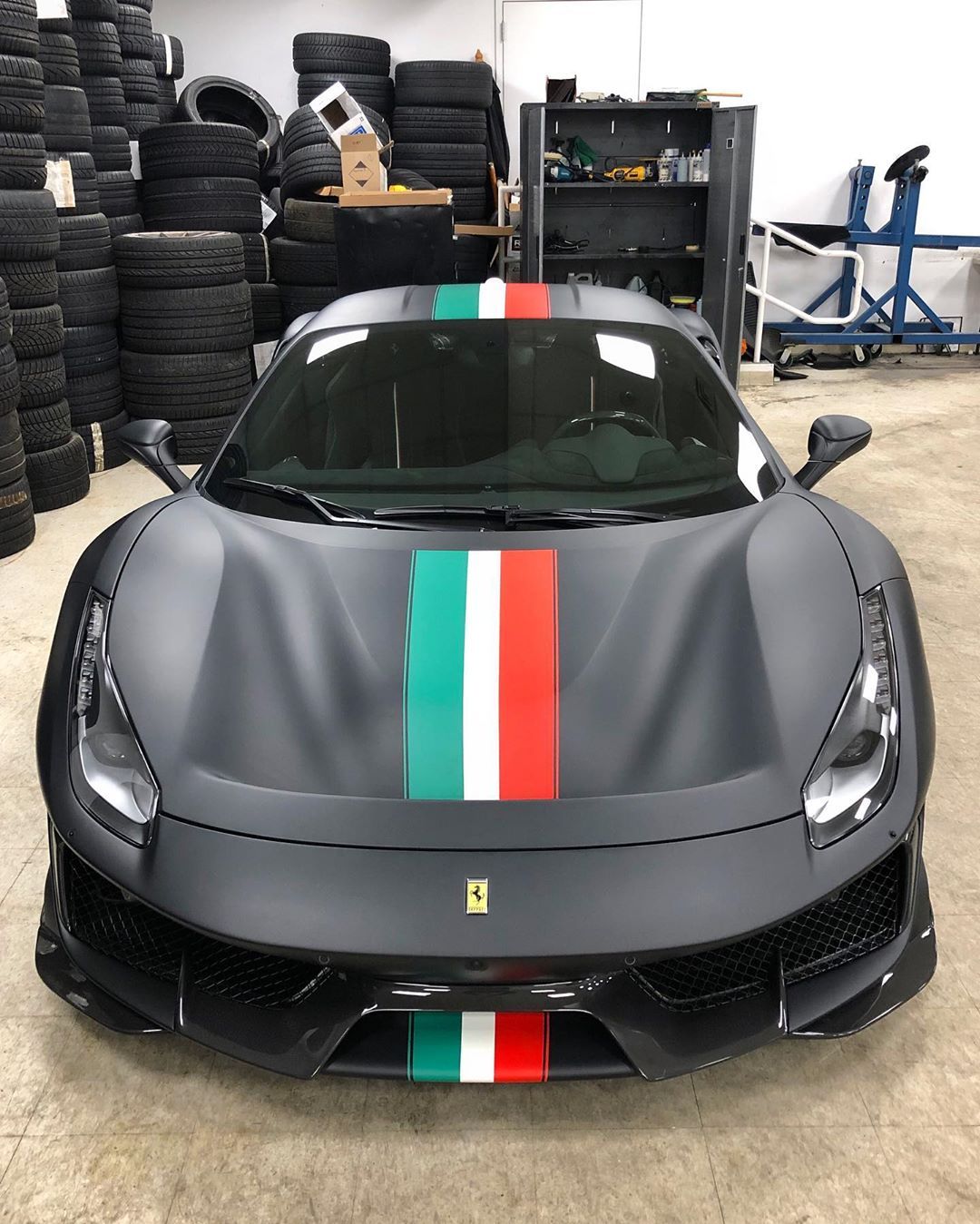 720p马力的法拉利488pista黑武士的魅力