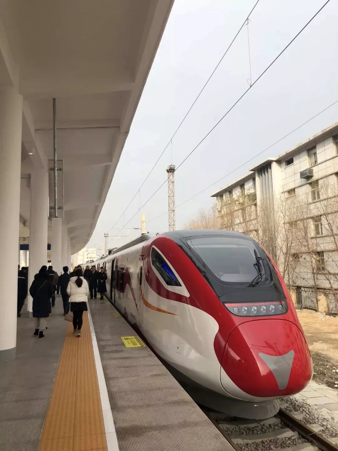 提醒速看连云港城市动车免费期间乘坐方式调整啦