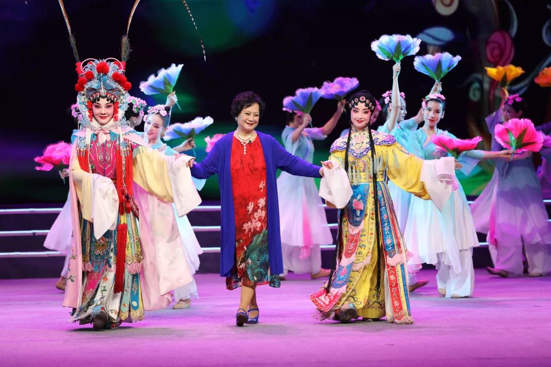 经典剧目联唱《一路芬芳》武戏荟萃《春如意 彩满堂》第三篇章"百花争