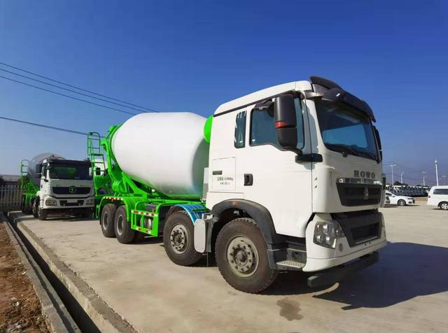 轻量化爆款,重汽豪沃t5g