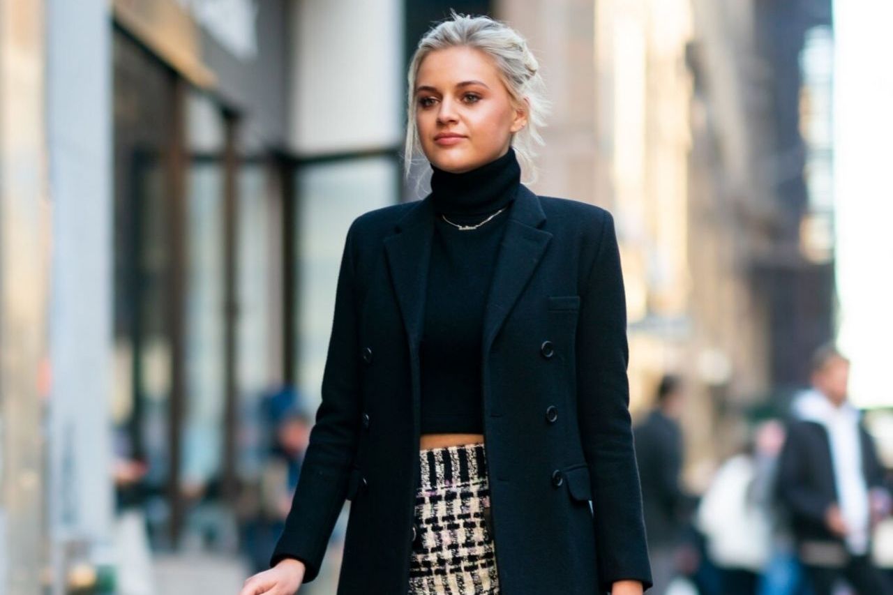 女星凯尔西·芭莱莉妮纽约街头时尚拍照,她有着迷人的魅力