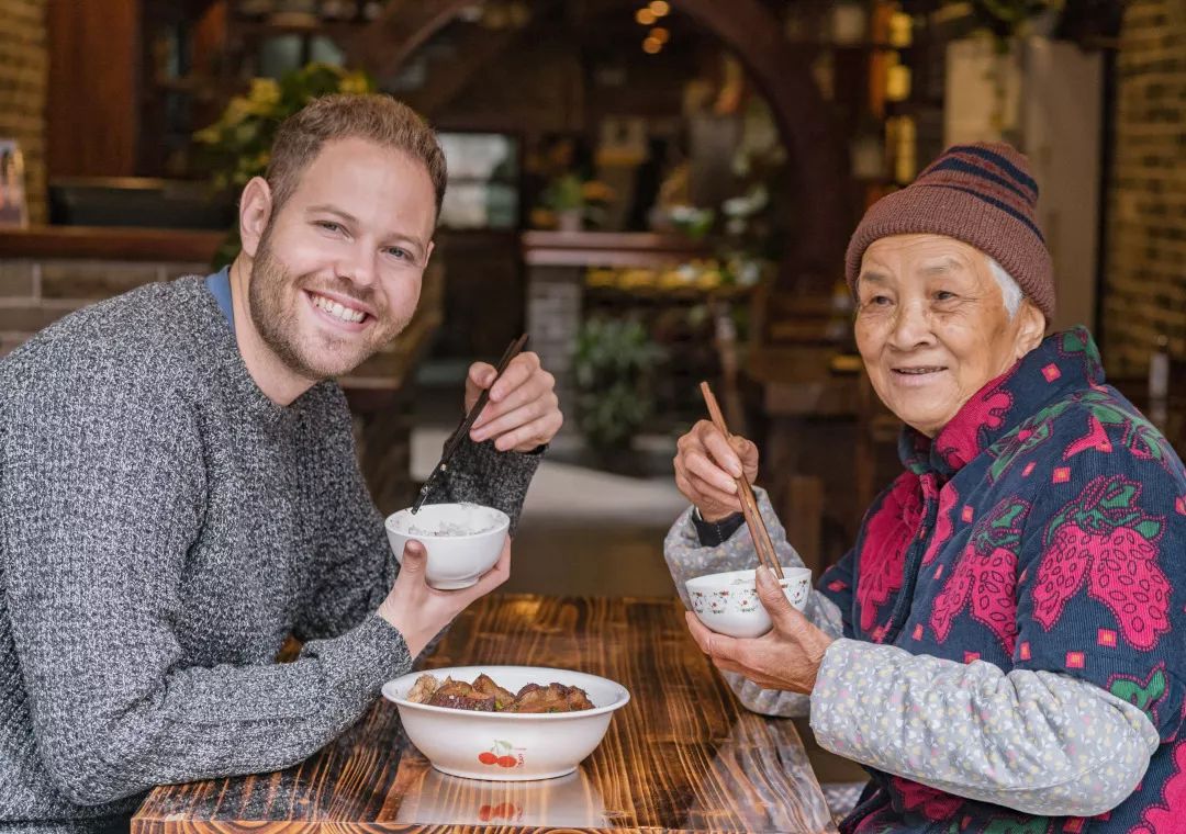 的人/至于为什么会起了"大米"这个中文名字,他的解释是:"我也叫jamie