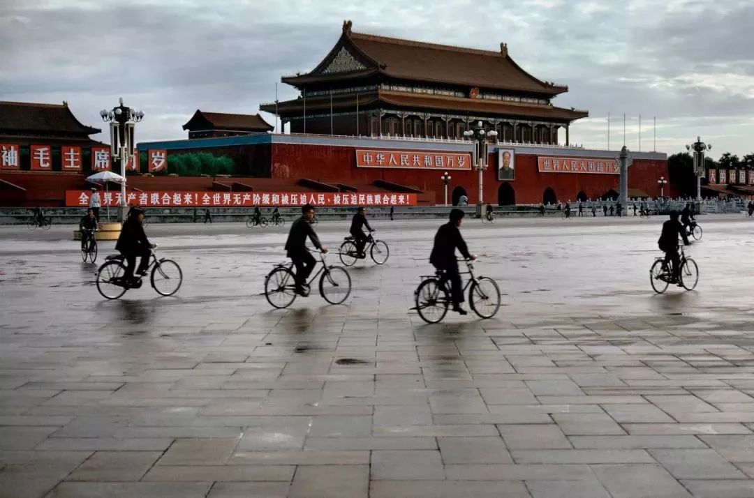 一组7080年代中国彩色老照片看完让人热泪盈眶
