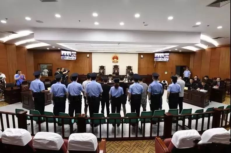 曾砍断他人脚筋,菏泽一黑社会组织作案细节公开!