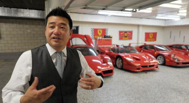 很多人可能对这个李兆佳不熟悉,其实他是在香港出生的,早在1992年的