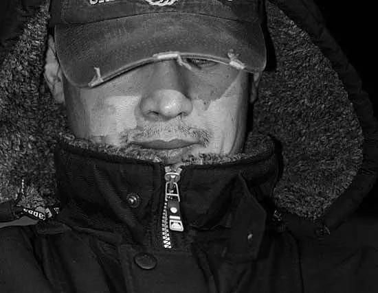 至今很多韩国女人不敢穿长筒袜,竟是因为这个人魔…._姜浩淳