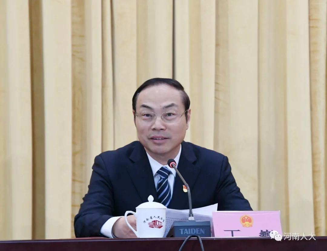 河南省十三届人大三次会议举行记者会6厅委办负责人回答提问组图