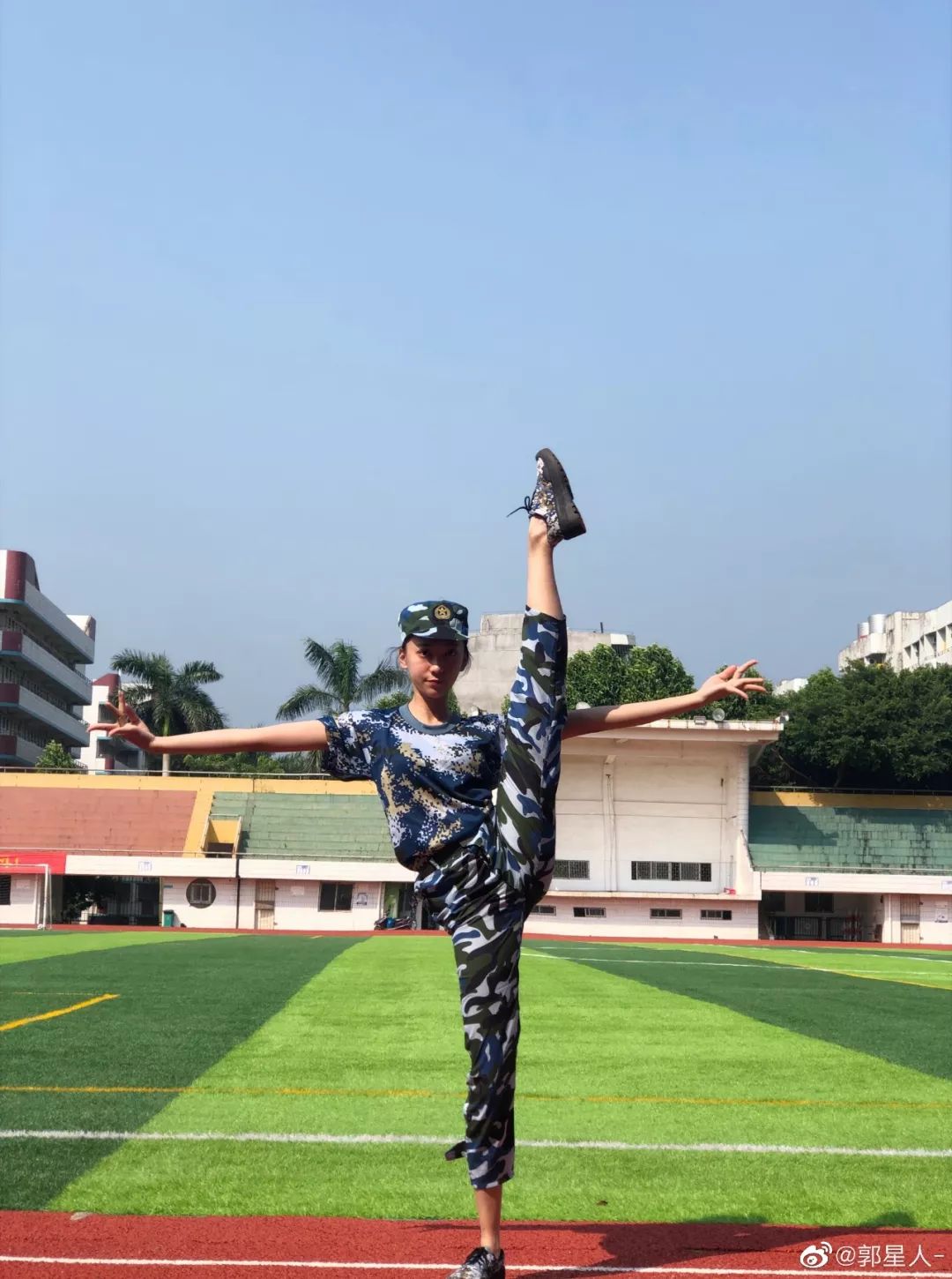 舞蹈生的军训,超美