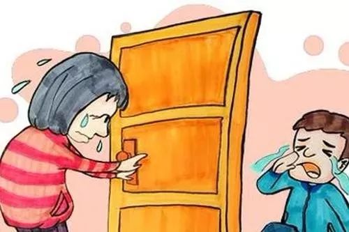 【点亮我的城】小孩被反锁房内 巡警破门而入救援