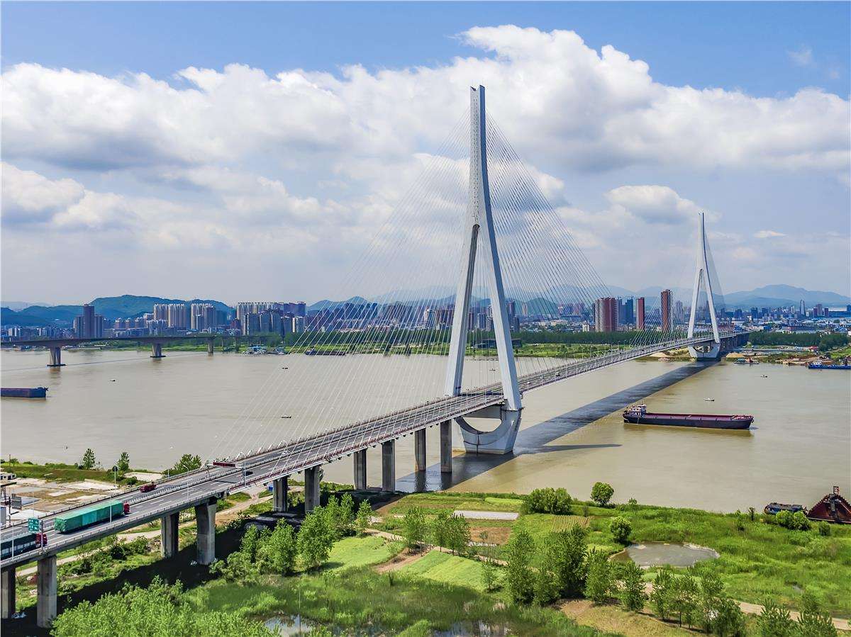 安庆海口长江大桥图片