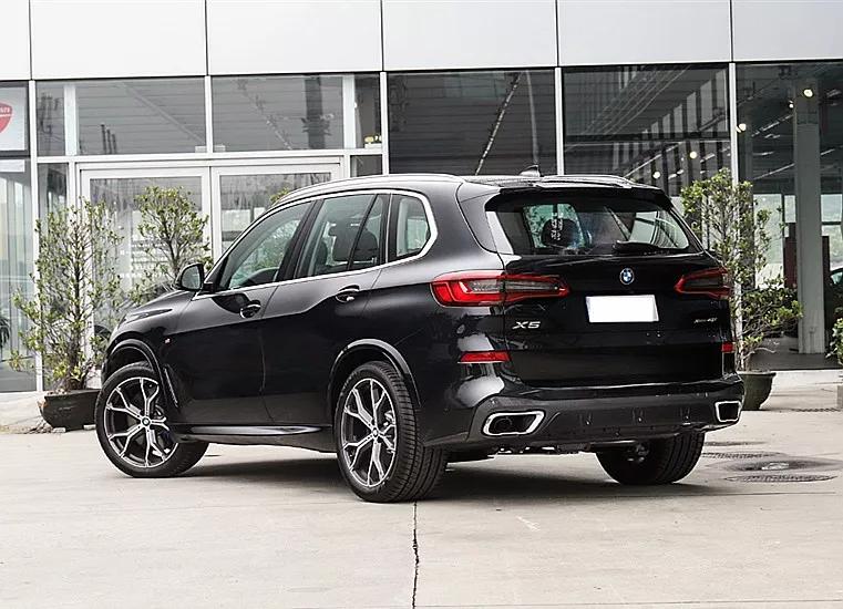 有人觉得这次2020款宝马x5有点太糊弄,外形内饰和老款没有任何区别.