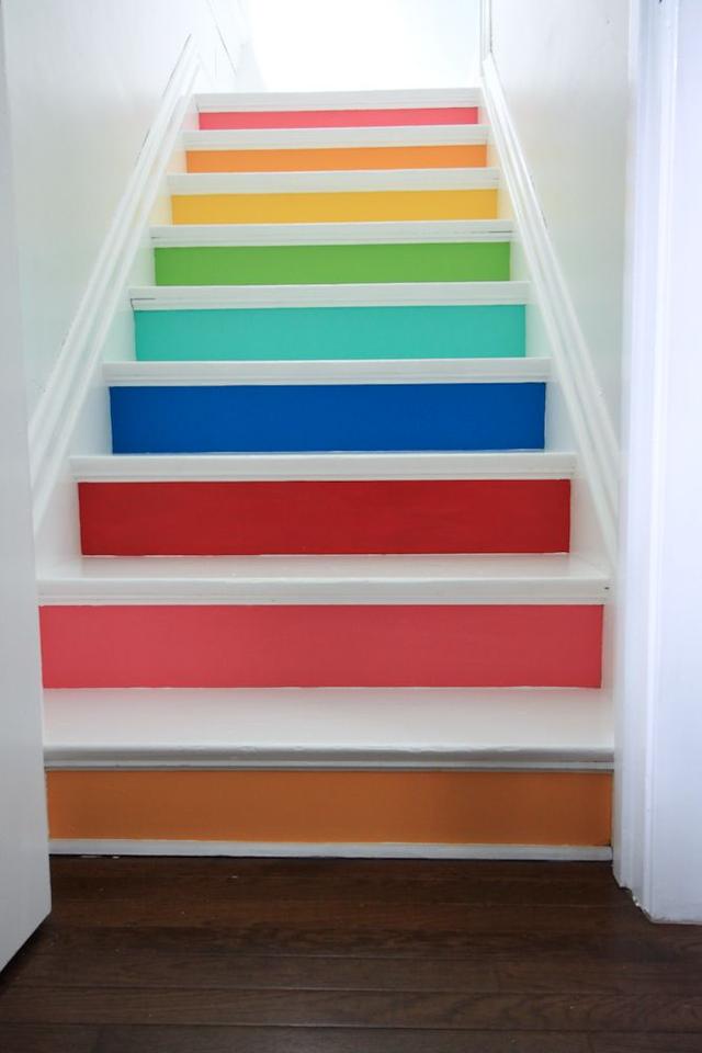 楼梯刷漆效果图图片