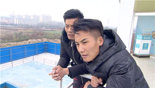 尽在今晚18:30《快乐向前冲》"人气王"评选开始啦!