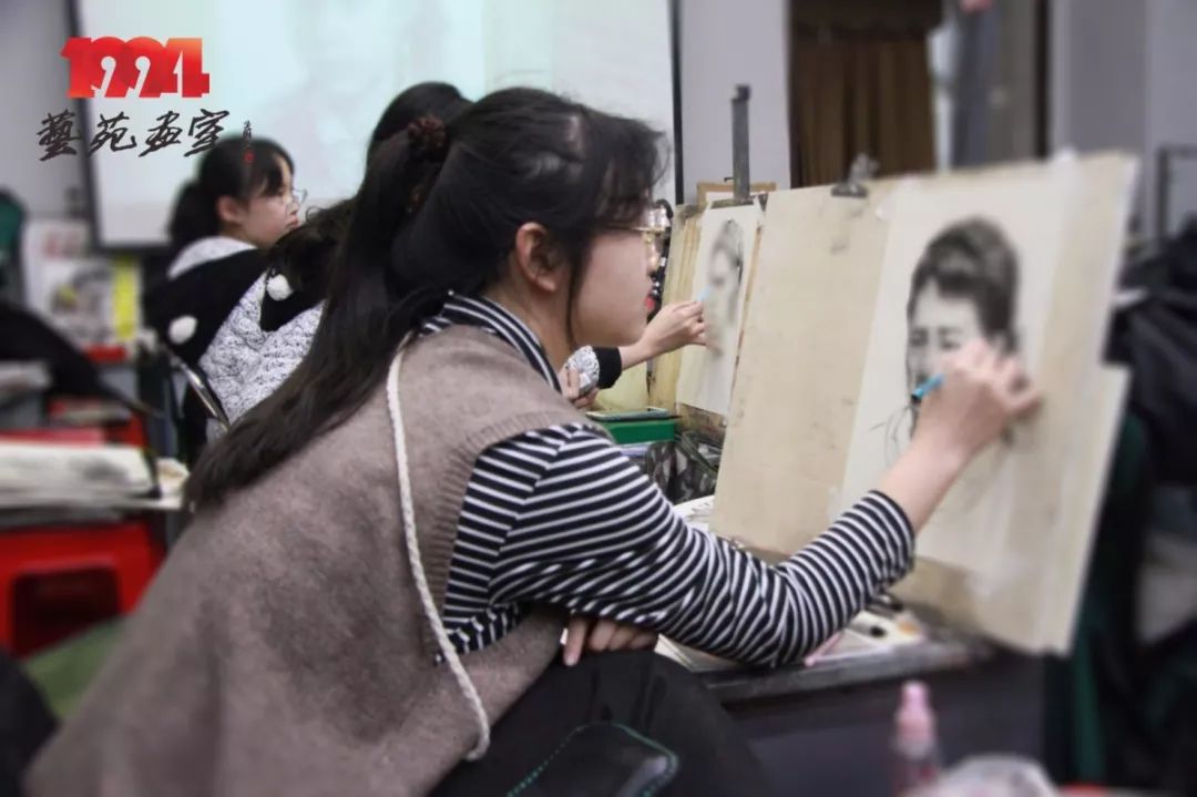 2020校考 | 只争朝夕,不负韶华_艺苑