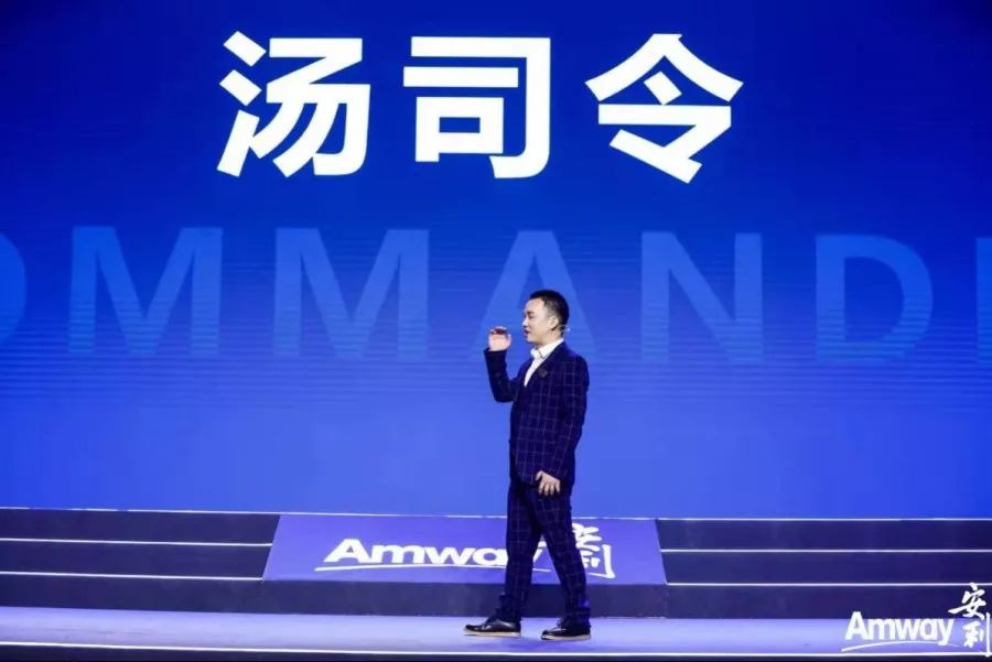 我打开了百度,认识了改变生命轨迹的人,林海峰老师,来到阳光森林跟他