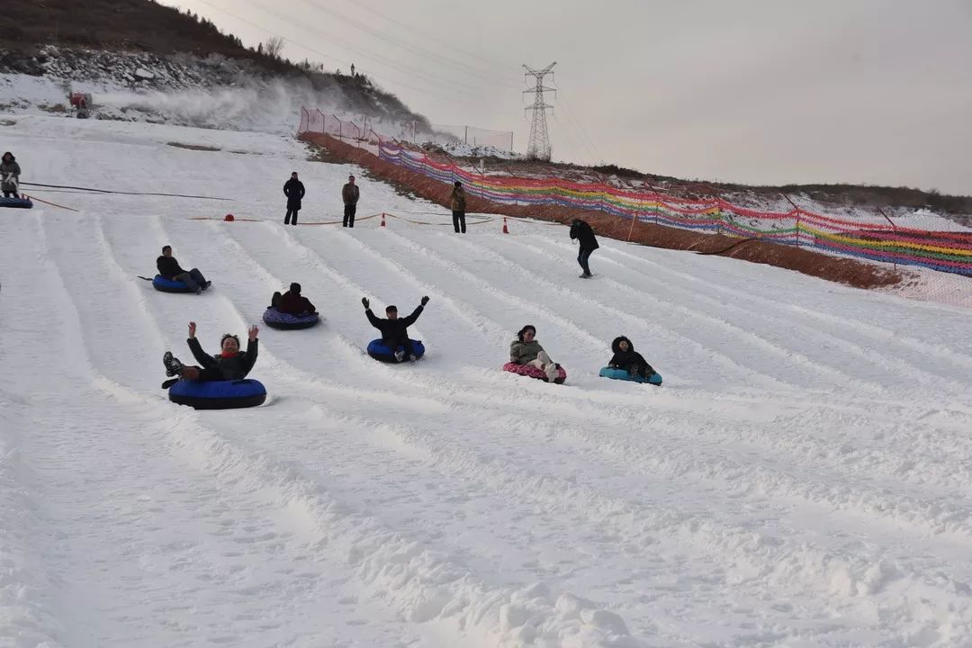 邢台最大的滑雪场图片