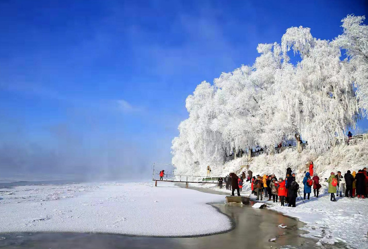 【美丽的吉林雾凇（一）摄影图片】吉林市江边风光摄影_老徐的摄影博客_太平洋电脑网摄影部落