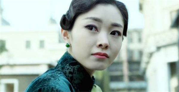 困住了靳东困住了宋轶,也困住了王鸥!_曼丽