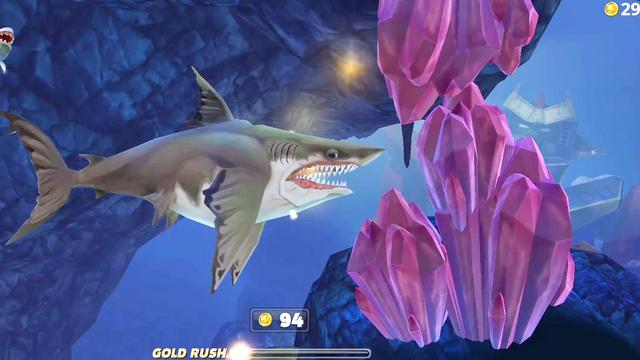 饥饿鲨世界巨齿鲨遇到海底水晶石柱挡路该怎么办