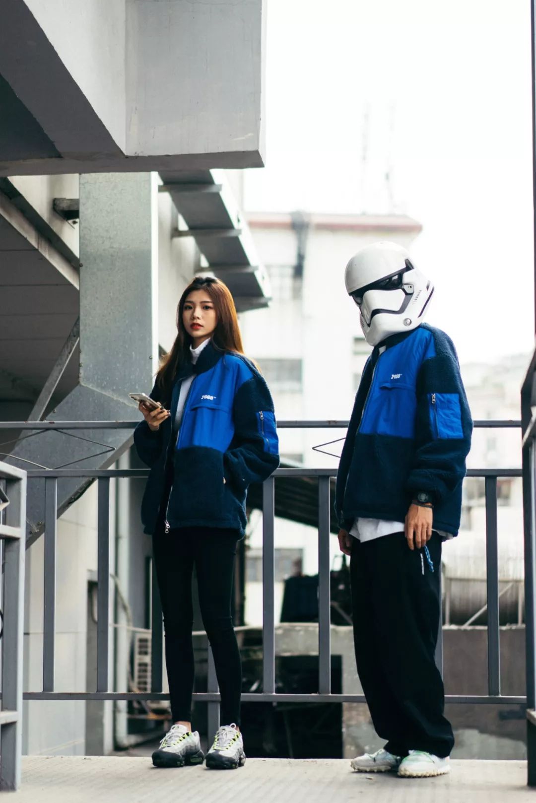 寒流来了刚好刚好可以把你手放外套pgpolarfleecejacketxh55限量发售