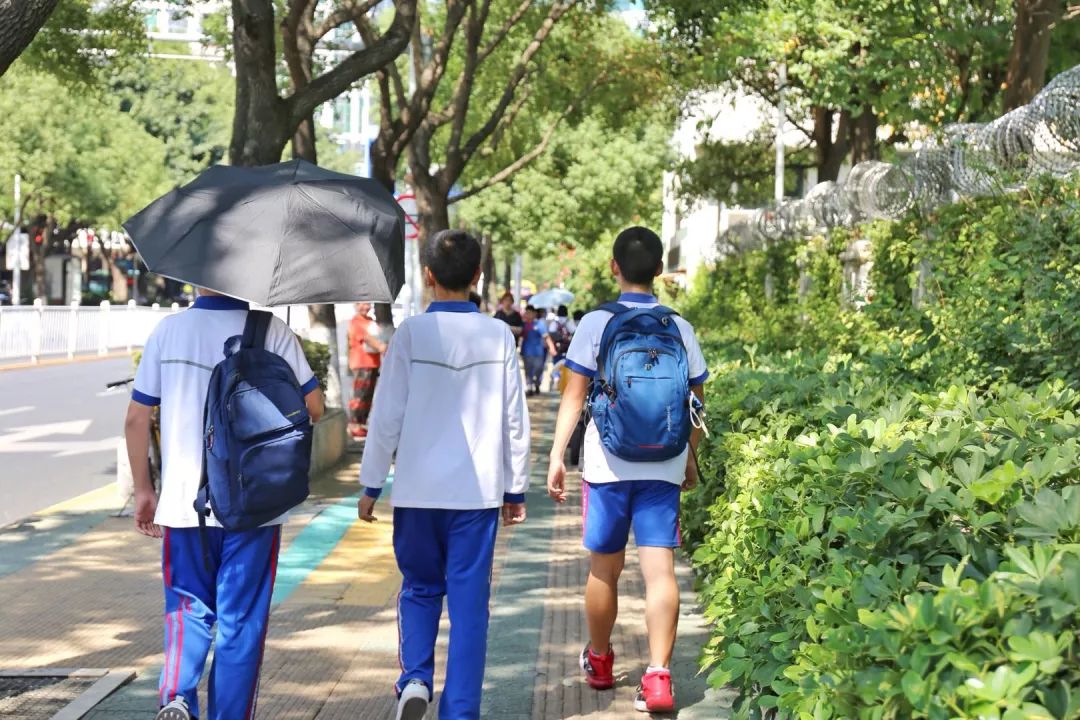 厦门九中一所深藏不露的美食中学好想穿上校服再吃一遍