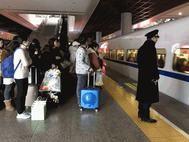 绍兴春运众生相:下一站,回家!