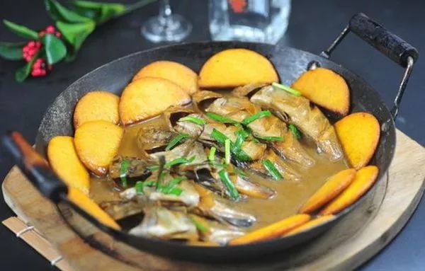 边疆时空美食如何做一道具有浓郁胶东风味的鱼锅片片