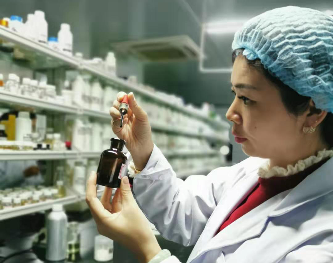 化妆品高级配方师娟娟皮肤管理学护肤的这些事