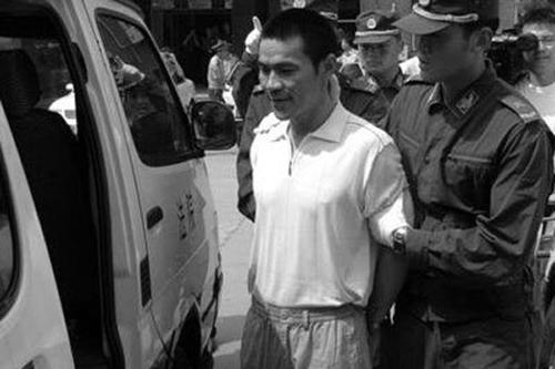 乔四的贴身兄弟,出狱后落魄到靠乞讨为生