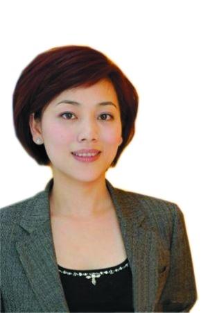 央视主播劳春燕