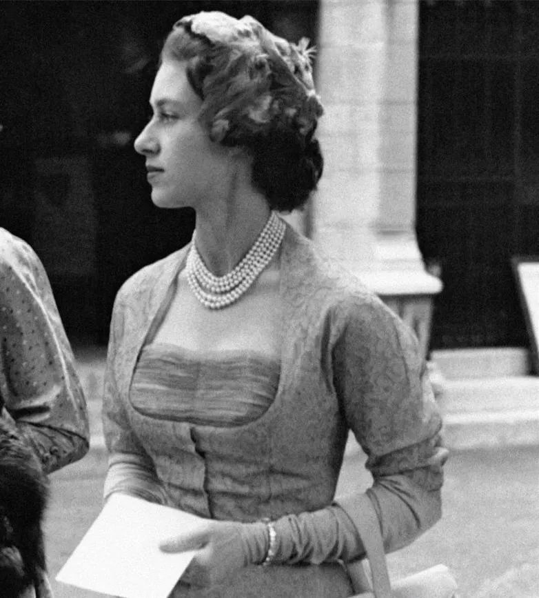 英国王室里最美的,不是英国女王,也不是凯特,而是她!