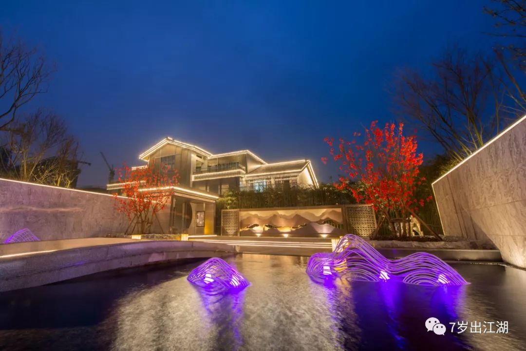 一座有水的院子,才显"灵气"——夜访仟坤水街_绵竹