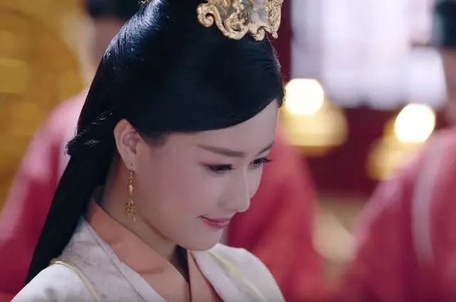 刘宏宇妹喜妲己褒姒小周后等等历史中怎么有这么多亡国之女