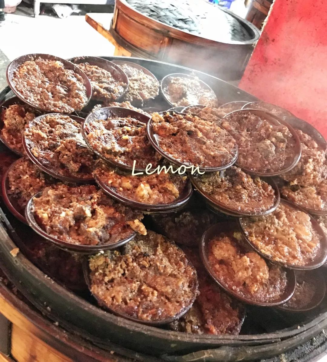 天回镇的牛肉锅盔豆花面一样不能落下