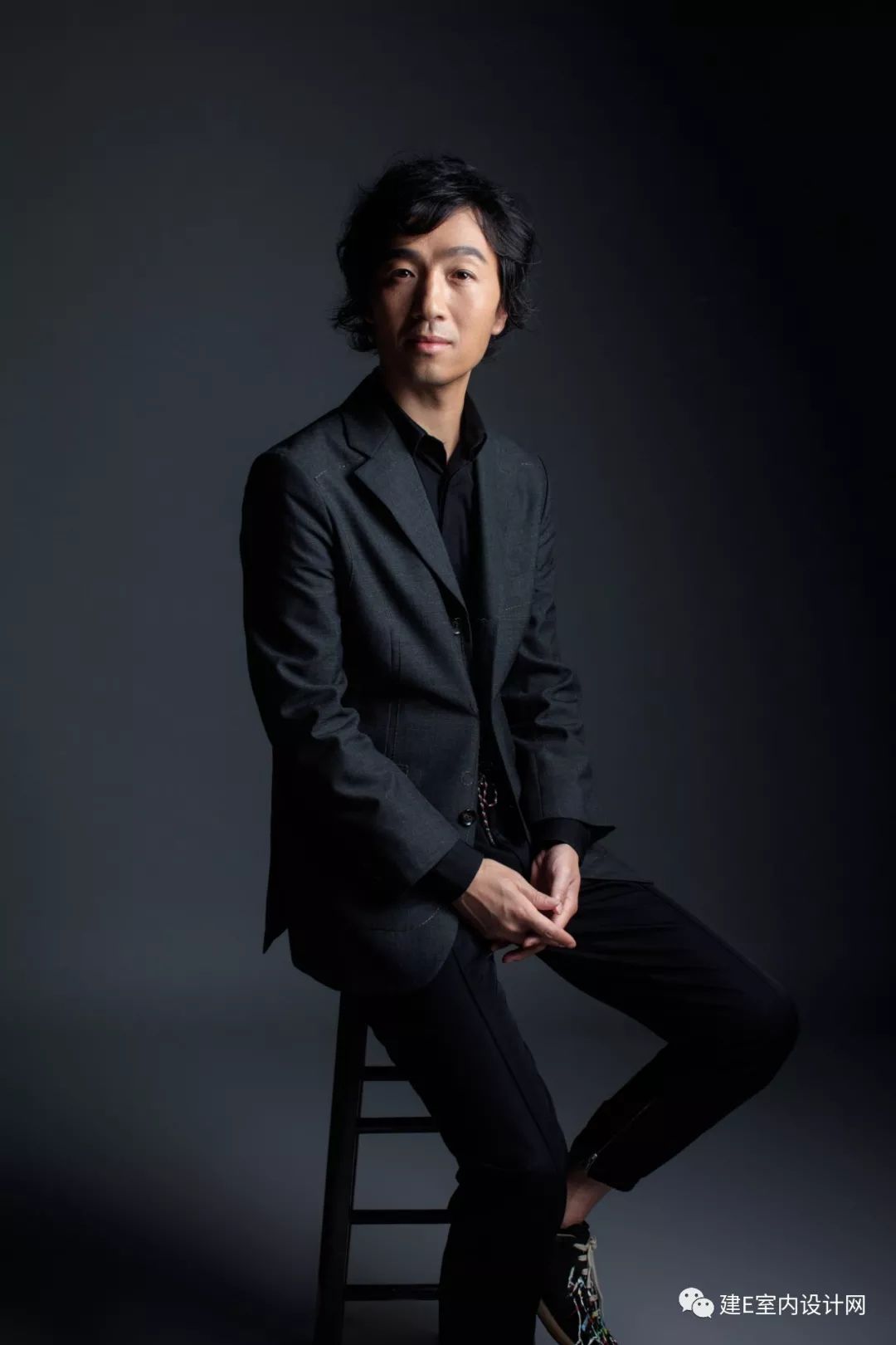 琚宾爆拆皮囊里的家握手楼逆袭美宅图书馆综合体