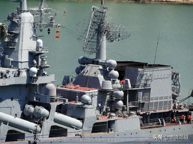 俄罗斯黑海舰队旗舰,光荣级的首舰——"莫斯科"号导弹巡洋舰