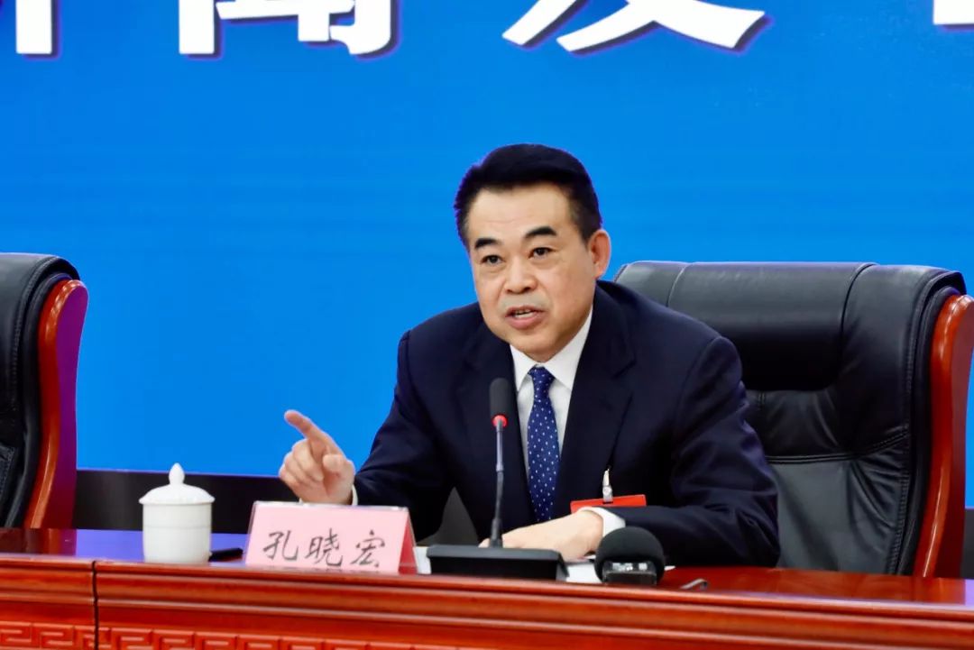 在省两会系列新闻发布会现场听我们宣城的书记市长答记者问