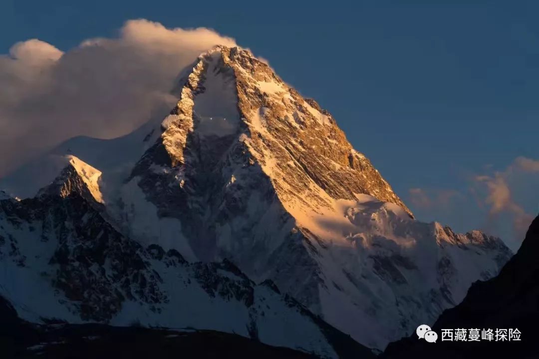 山峰聚集区,k2,加舒布鲁姆i,加舒布鲁姆ii,布洛阿特峰4座8000米的雪山