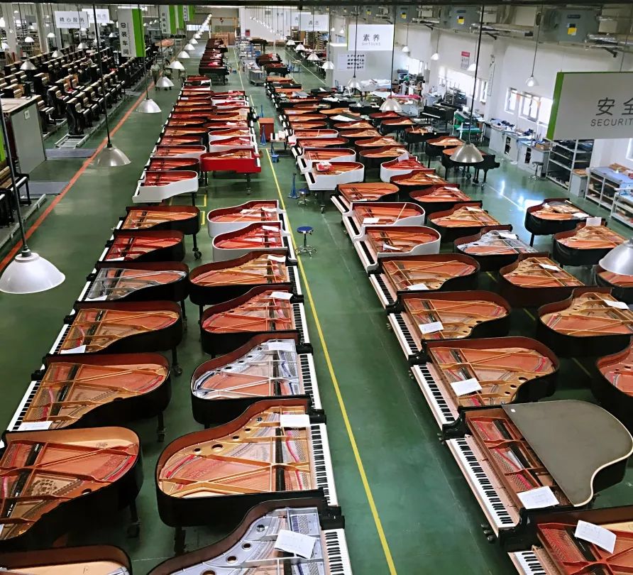 柏斯年鉴612019久久为功重品质与服务