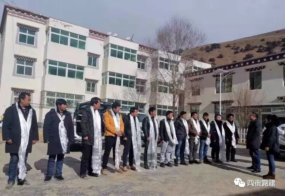 【头条要闻】八宿县政府副县长马玉魁深入同卡镇开展节前走访慰问活动