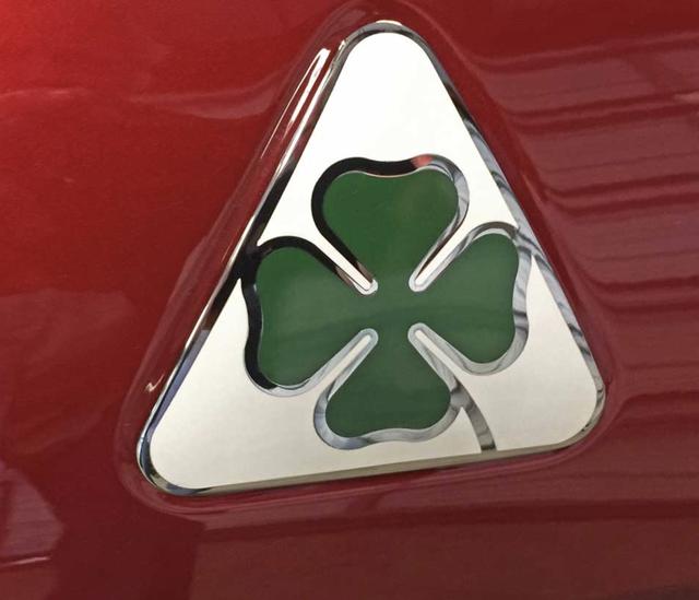 匹克一哥开啥车阿尔法罗密欧四叶草您听过吗