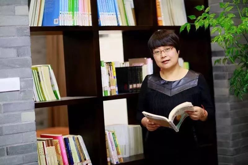 平阳中学这位女老师了不起她叫万晓萍