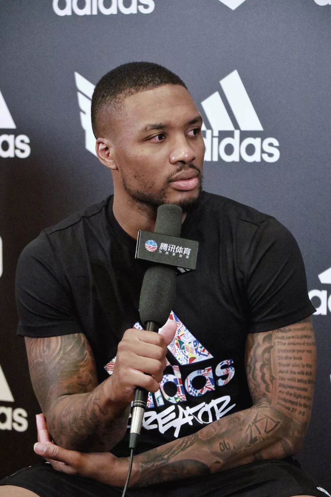 去年的中国行上,利拉德亲自向我们透露了dame 6的秘密…_lillard