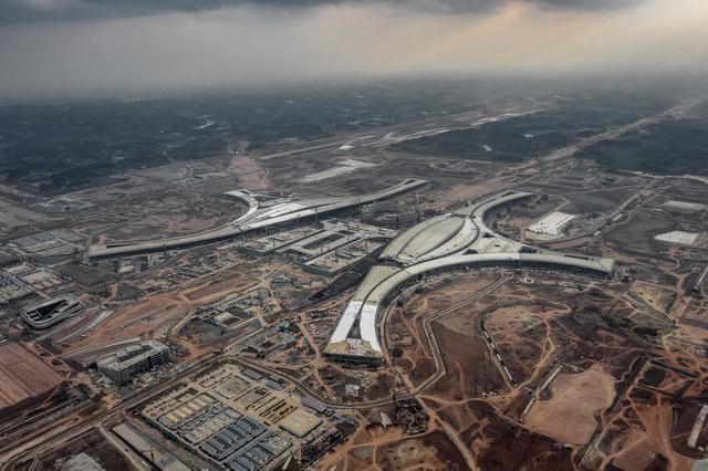 雄伟成都天府国际机场最新航拍图来啦